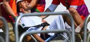 Diniz sufri&oacute; diarrea, se desplom&oacute;, pero termin&oacute; su carrera