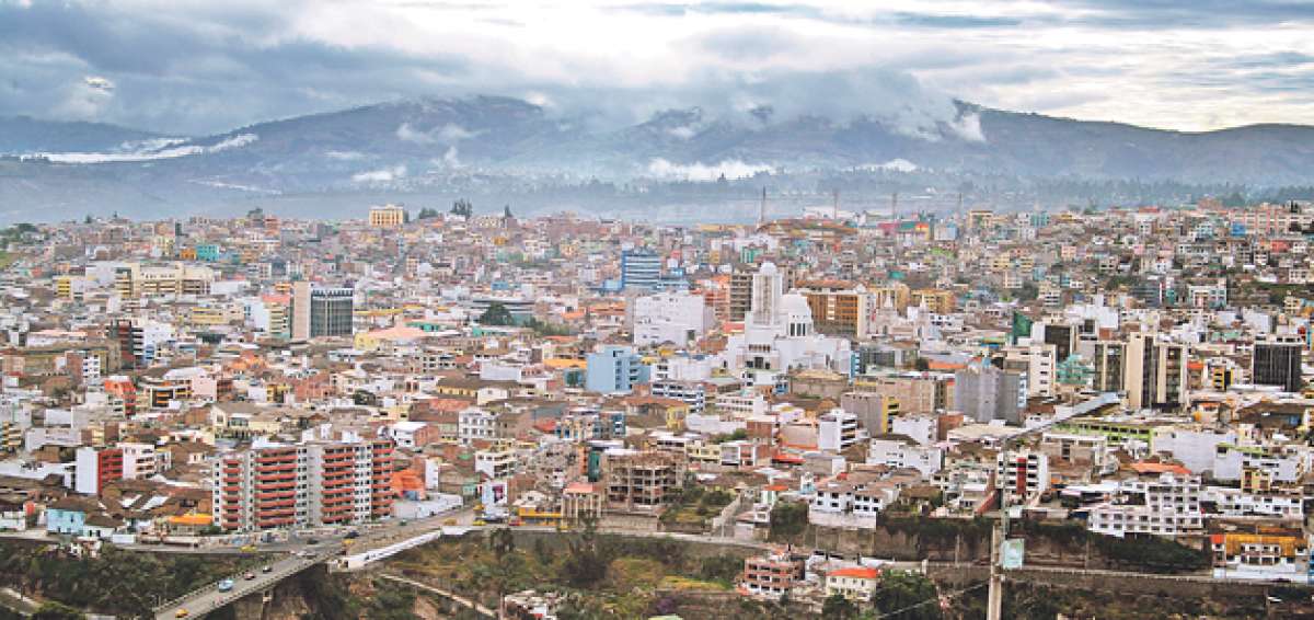 Ambato celebr&oacute; el 12 de Noviembre 195 a&ntilde;os de independencia espa&ntilde;ola y sus pr&oacute;ceres han quedado perennizados a trav&eacute;s de calles, monumentos y m&aacute;s. Foto: Roberto Ch&aacute;vez / El Tel&eacute;grafo