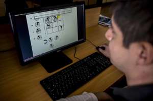 Los estudiantes recibir&aacute;n 40 horas  de trabajo presencial antes de rendir las pruebas. Foto:Marco Salgado/ EL TEL&Eacute;GRAFO