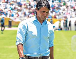 El entrenador uruguayo Tabar&eacute; Silva ha dirigido hasta el momento 18 partidos con Deportivo Quito, de los que gan&oacute; 6 partidos, empat&oacute; otros 6 y perdi&oacute; 6. Foto: Miguel Jim&eacute;nez
