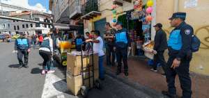 El Centro Hist&oacute;rico es uno de los puntos m&aacute;s concurridos para realizar compras en diciembre por su oferta variada.