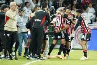 Sao Paulo pescó un gol y dejó la llave abierta