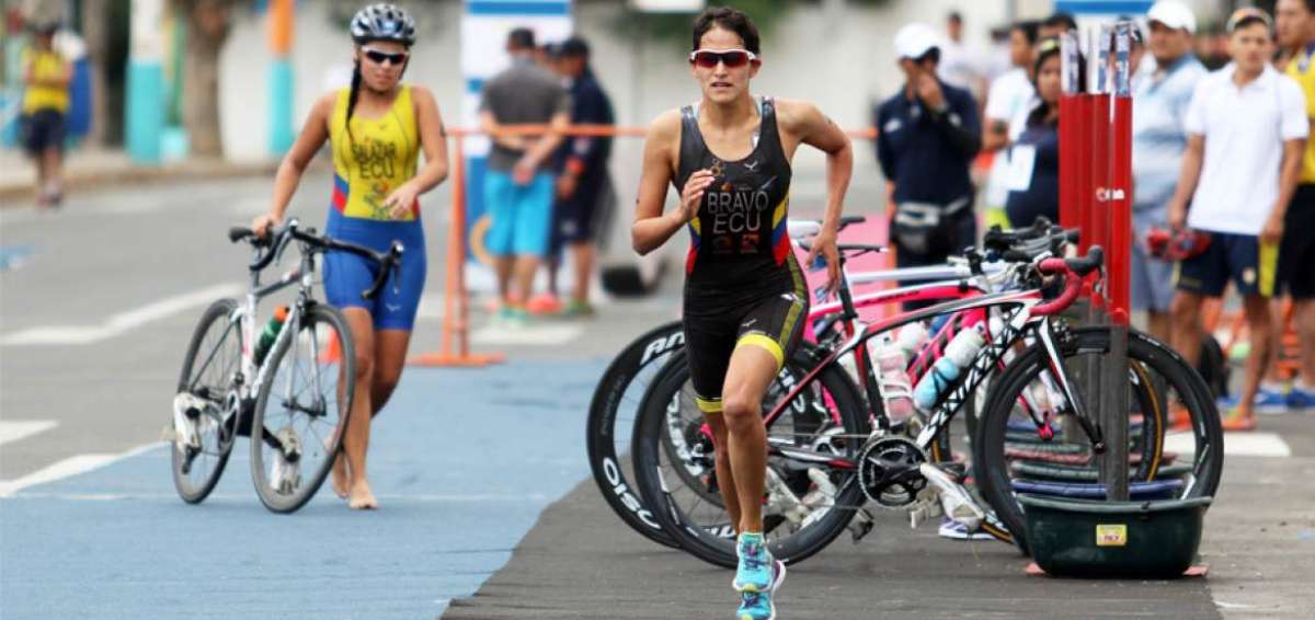 Elizabeth Bravo gan&oacute; la semana pasada la medalla de bronce en la Copa Panamericana de triatl&oacute;n de Salinas.