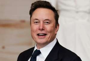 Elon Musk es el hombre m&aacute;s adinerado del mundo