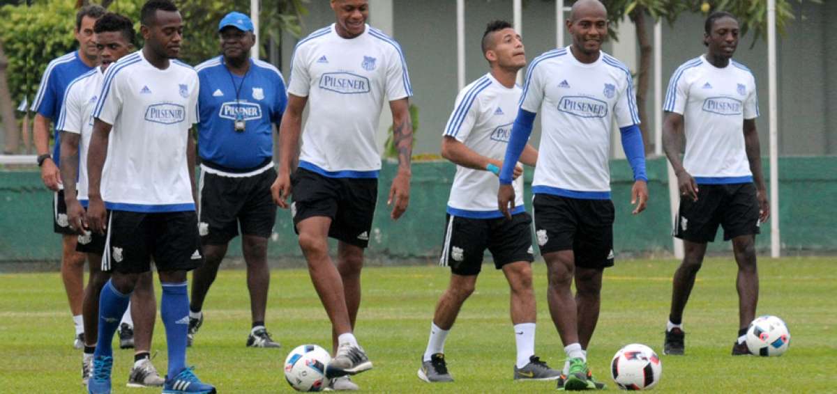 Emelec recibe a U. Cat&oacute;lica motivado por el triunfo en el Cl&aacute;sico del Astillero