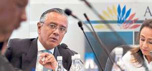 Alexis Mera acudi&oacute; a Fiscal&iacute;a por caso uso presidencial de aviones