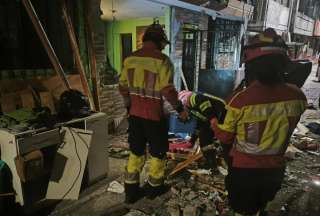 Los paramédicos atendieron a seis personas por una deflagración ocurrida en Solanda, en el sur de Quito.