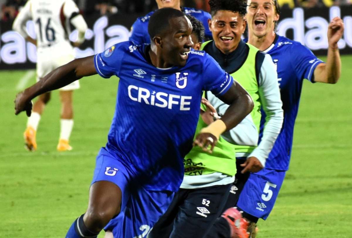 Universidad Cat&oacute;lica gan&oacute; su primer t&iacute;tulo oficial