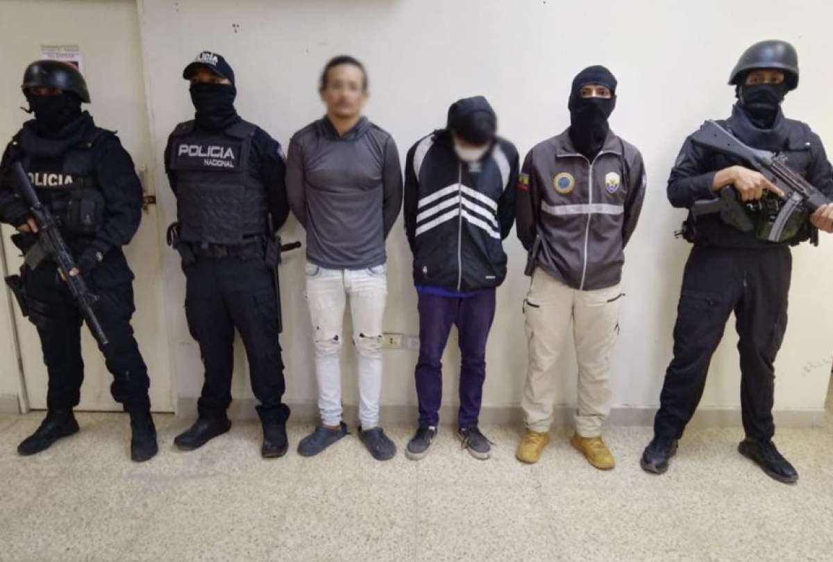 Uno de los detenidos habría utilizado a niñas, niños y adolescentes para la realización de fotos y videos de pornografía.