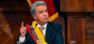 Len&iacute;n Moreno tuite&oacute; este domingo sin referirse directamente a Rafael Correa. 