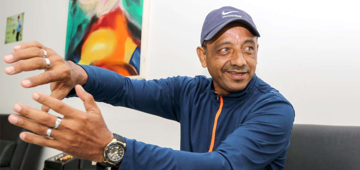 Eduardo Smith: &ldquo;Se me sali&oacute; un codo el d&iacute;a  de mi debut con Emelec&rdquo;