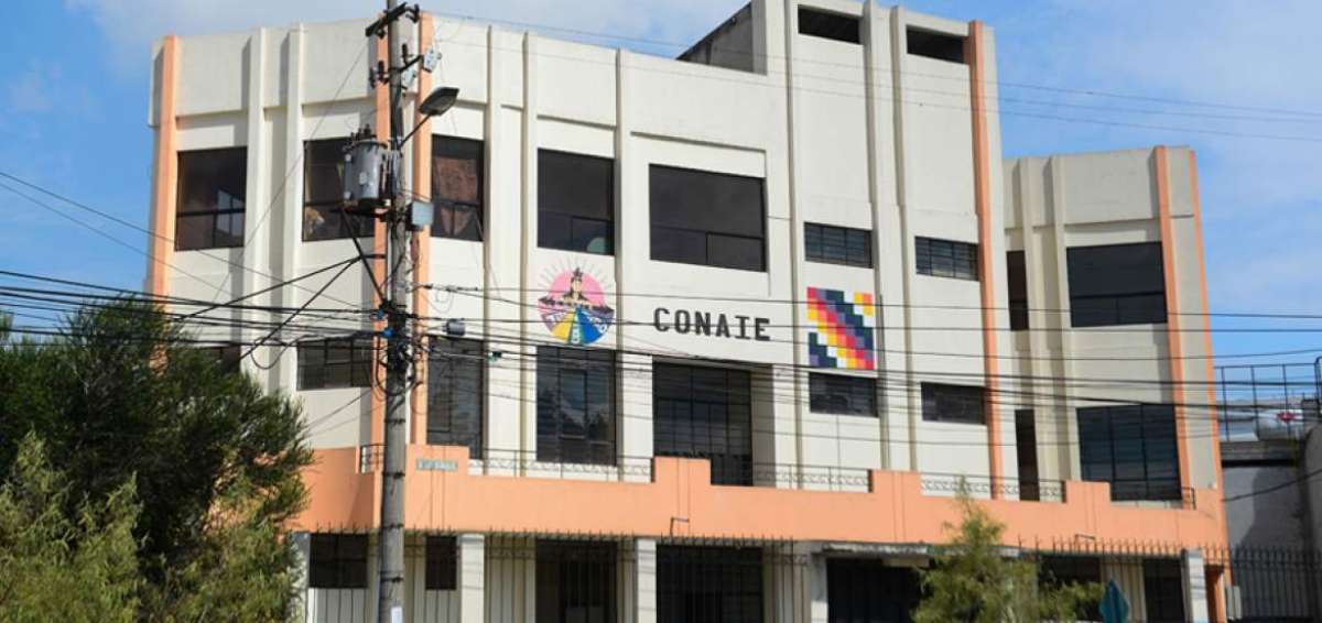 En la sede de la Conaie se han reunido gremios y dirigentes pol&iacute;ticos, lo que ha sido cuestionado por el Gobierno.