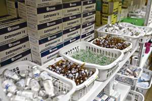El precio de m&aacute;s de 5 mil medicamentos ser&aacute; regulado en Ecuador desde septiembre. Esto significa el 54% del stock nacional. Foto: Marco Salgado.