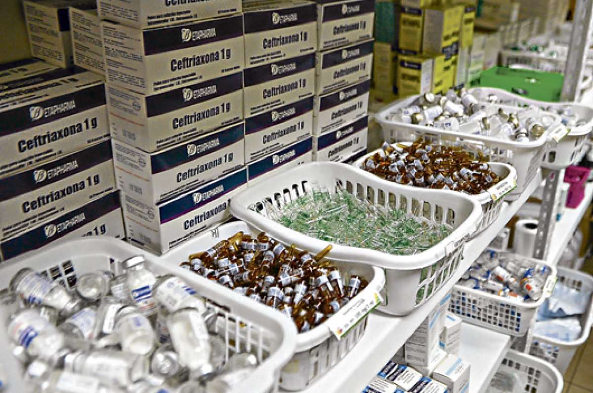 El precio de m&aacute;s de 5 mil medicamentos ser&aacute; regulado en Ecuador desde septiembre. Esto significa el 54% del stock nacional. Foto: Marco Salgado.