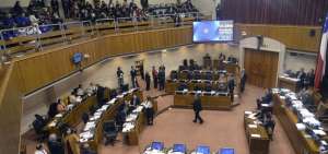 El Senado aprueb&oacute; las tres causales de despenalizaci&oacute;n del aborto tras extensa jornada.