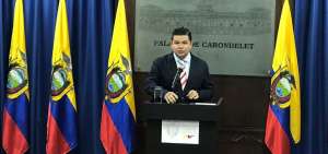 Juan Sebasti&aacute;n Rold&aacute;n, secretario particular del presidente Len&iacute;n Moreno, en rueda de prensa.