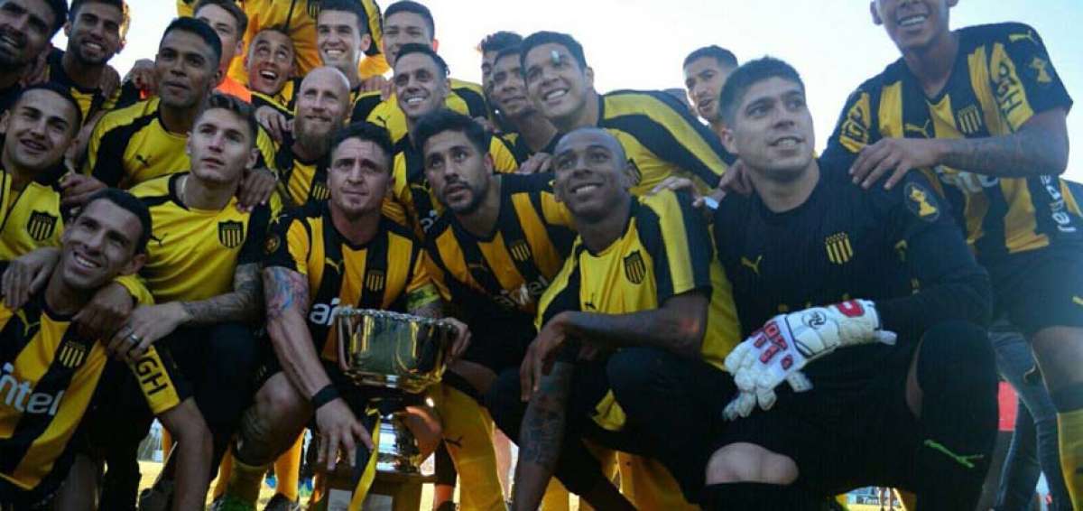 Pe&ntilde;arol se corona campe&oacute;n del Clausura-2017 del f&uacute;tbol uruguayo