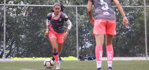 &Ntilde;a&ntilde;as lamenta que reglas en Ecuador impidan fichar refuerzos en Libertadores
