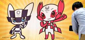 Tokio-2020 desvela sus mascotas, dos superh&eacute;roes futuristas