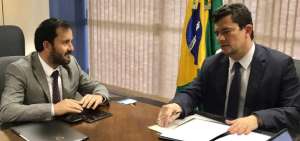 Reuni&oacute;n del Secretario Anticorrupci&oacute;n, Iv&aacute;n Granda con el Ministro de Justicia de Brasil, Sergio Moro.