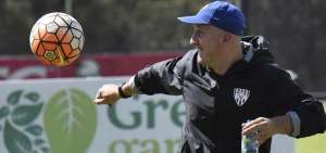 Repetto analiza con detenimiento el sustituto de Barcos