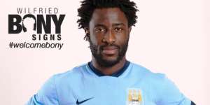 Bony, de 26 a&ntilde;os y jugar&aacute; con el n&uacute;mero 14, llegado del Swansea City. Foto: tomada de @MCFC