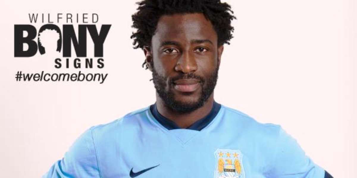 Bony, de 26 a&ntilde;os y jugar&aacute; con el n&uacute;mero 14, llegado del Swansea City. Foto: tomada de @MCFC