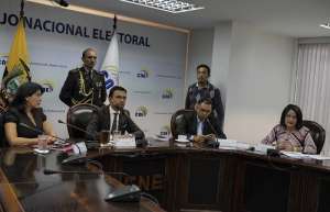 Pozo dijo que buscar&aacute; construir un "CNE ciudadano y de puertas abiertas". Foto: Miguel Jim&eacute;nez / El Tel&eacute;grafo 