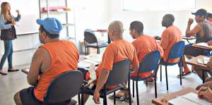 Una de las aulas del pabell&oacute;n de m&iacute;nima seguridad en el Centro de Rehabilitaci&oacute;n Social de Guayas. Foto: Carina Acosta / El Tel&eacute;grafo