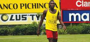 Caicedo durante una pr&aacute;ctica de Barcelona