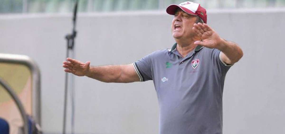 DT brasile&ntilde;o se ofrece para dirigir a Chapecoense