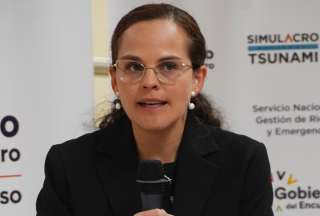 Ministra de Educación precisó que ninguna institución puede excluir a estudiantes sin uniformes o útiles