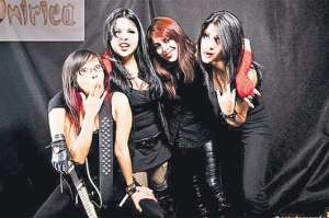 Sobre el grupo.- Formado por &lsquo;Magui&rsquo; Mu&ntilde;oz, Paola Villac&iacute;s, &lsquo;Caro&rsquo; Loga&ntilde;a y Paulina Villacr&eacute;s.