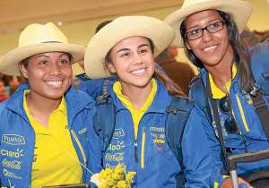 Las seleccionadas cobraron $ 300 mensuales durante los microciclos y la Copa Am&eacute;rica Femenina. La FEF analizar&aacute; premiarlas con $2.000 (a cada una) por la clasificaci&oacute;n. 