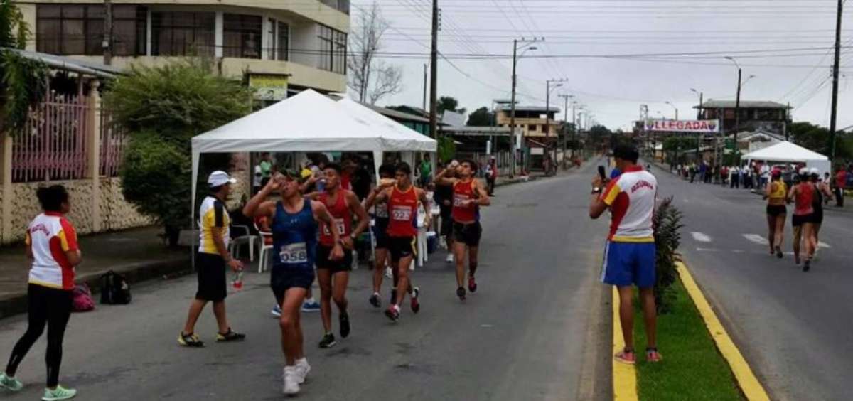 La Federaci&oacute;n Deportiva del Azuay qued&oacute; campeona por equipos del Nacional de Marcha realizado el s&aacute;bado en el Oriente ecuatoriano. 