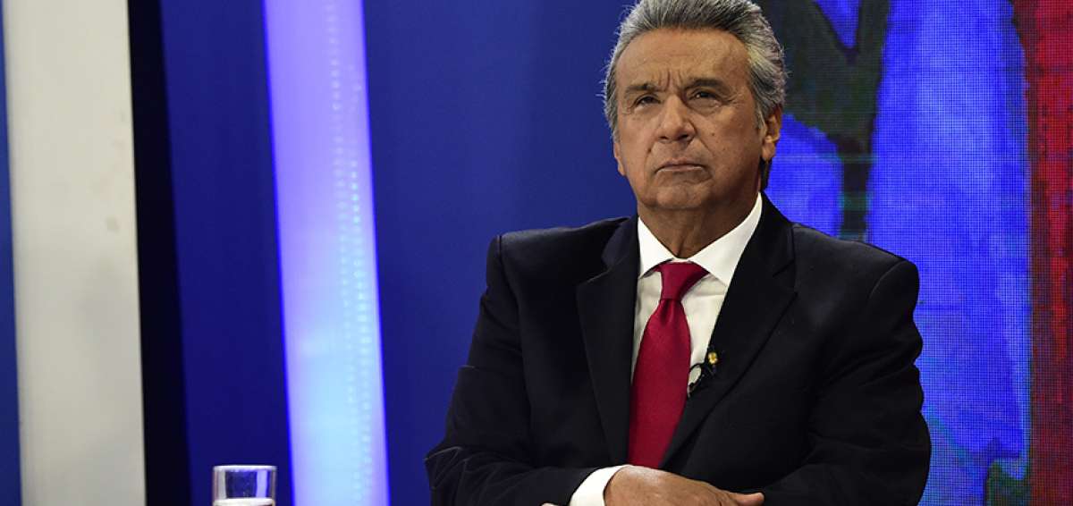 Moreno rompe a la oposici&oacute;n y esta se ajusta a sus l&iacute;mites