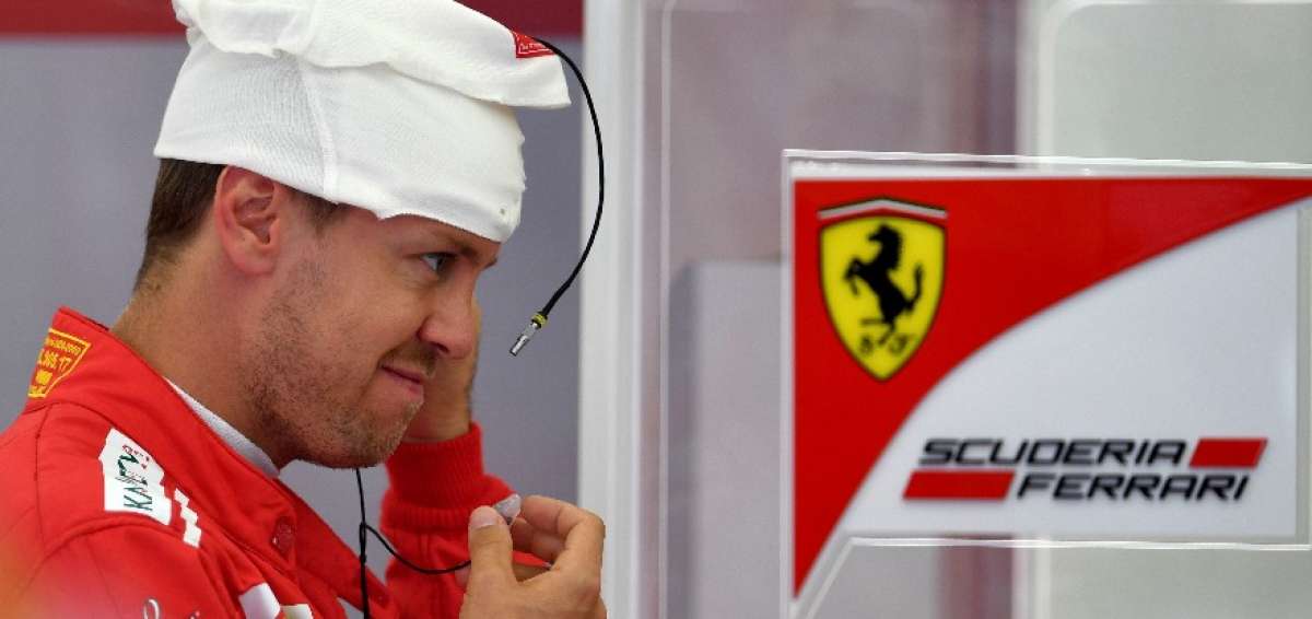 Vettel domina los libres en Bahr&eacute;in a la sombra del regreso de Button