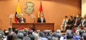 El presidente Lenin Moreno fue invitado por el alcalde Pedro Palacios a participar de la sesi&oacute;n solemne en conmemoraci&oacute;n de los 199 a&ntilde;os de independencia de Cuenca, donde se exponen acciones emprendidas en beneficio de la ciudadan&iacute;a cuencana.