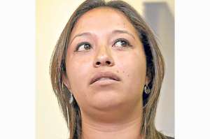 Karen S&aacute;nchez complet&oacute; su alejamiento de Alianza PAIS   