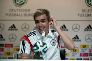 Philipp Lahm juega normalmente como lateral derecho, pero en ocasiones lo usan como volante. Foto: AFP