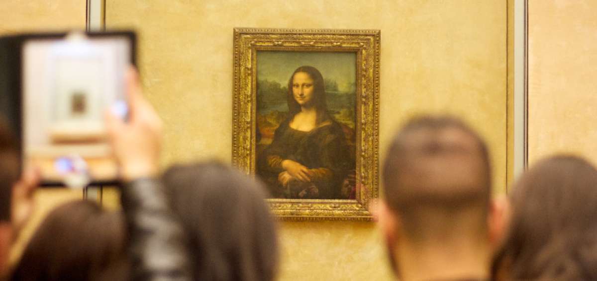 La Mona Lisa podr&iacute;a salir del Louvre para dar una gira por Francia
