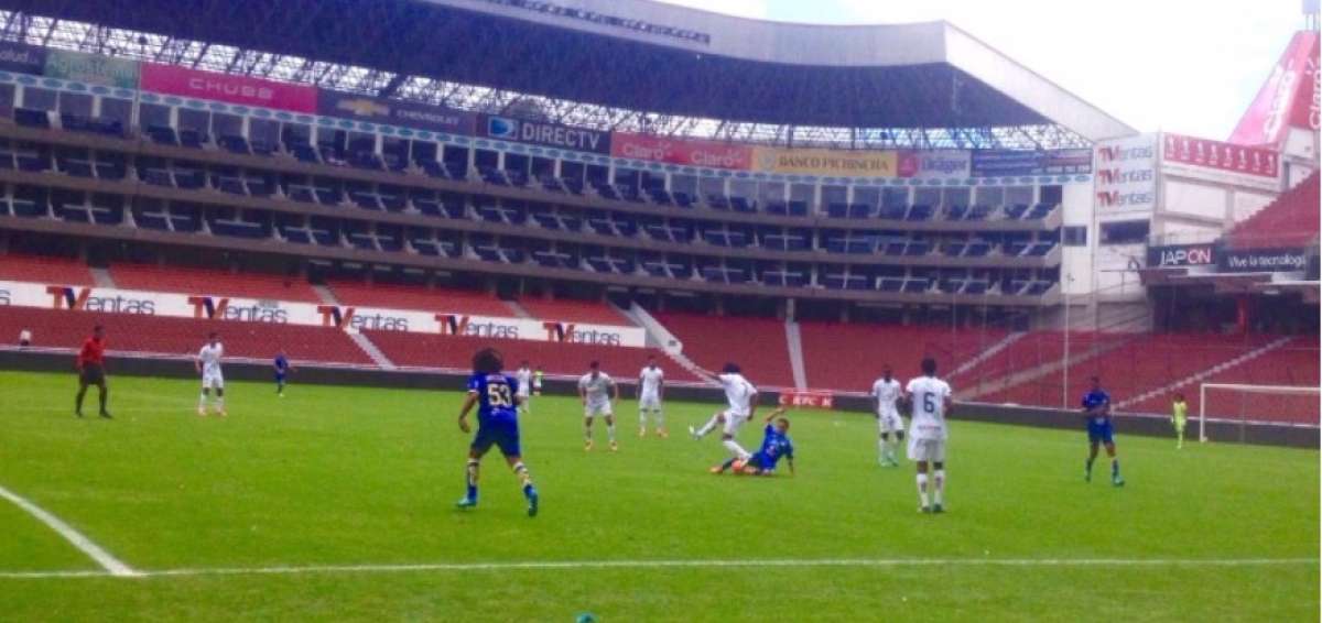 Delf&iacute;n logra su primera victoria en Casa Blanca
