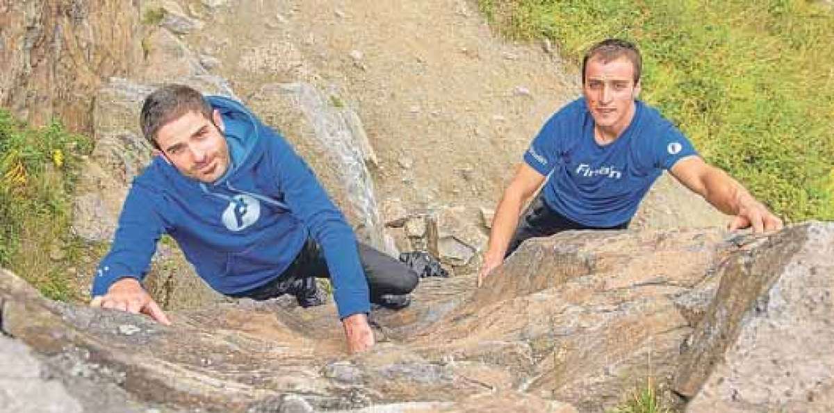 Felipe Guarderas (izq.) y Roberto Morales (der.), entrenan en las rocas del t&uacute;nel Guayasam&iacute;n, en Quito. Foto: Fernando Sandoval / El Tel&eacute;grafo