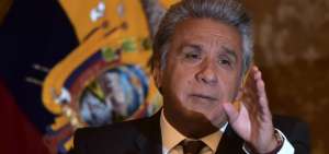 Len&iacute;n Moreno brind&oacute; un conversatorio con medios de comunicaci&oacute;n extranjeros en el Palacio de Carondelet.