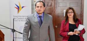 La cita con los empresarios estuvo presidida por Eduardo Esparza, intendente de Investigaci&oacute;n de Abuso de Poder de Mercado.