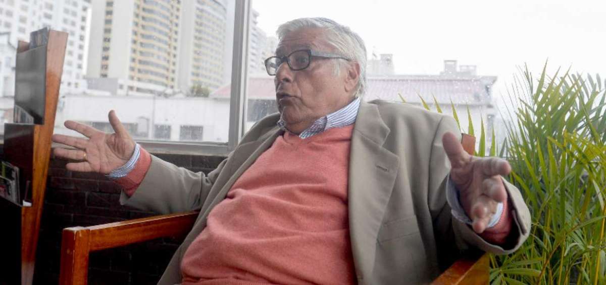 Miguel &Aacute;ngel Bastenier: &laquo;La cr&oacute;nica es un invento de la Fundaci&oacute;n de Gabo&raquo;