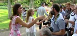 La reina Letizia va a la pantalla