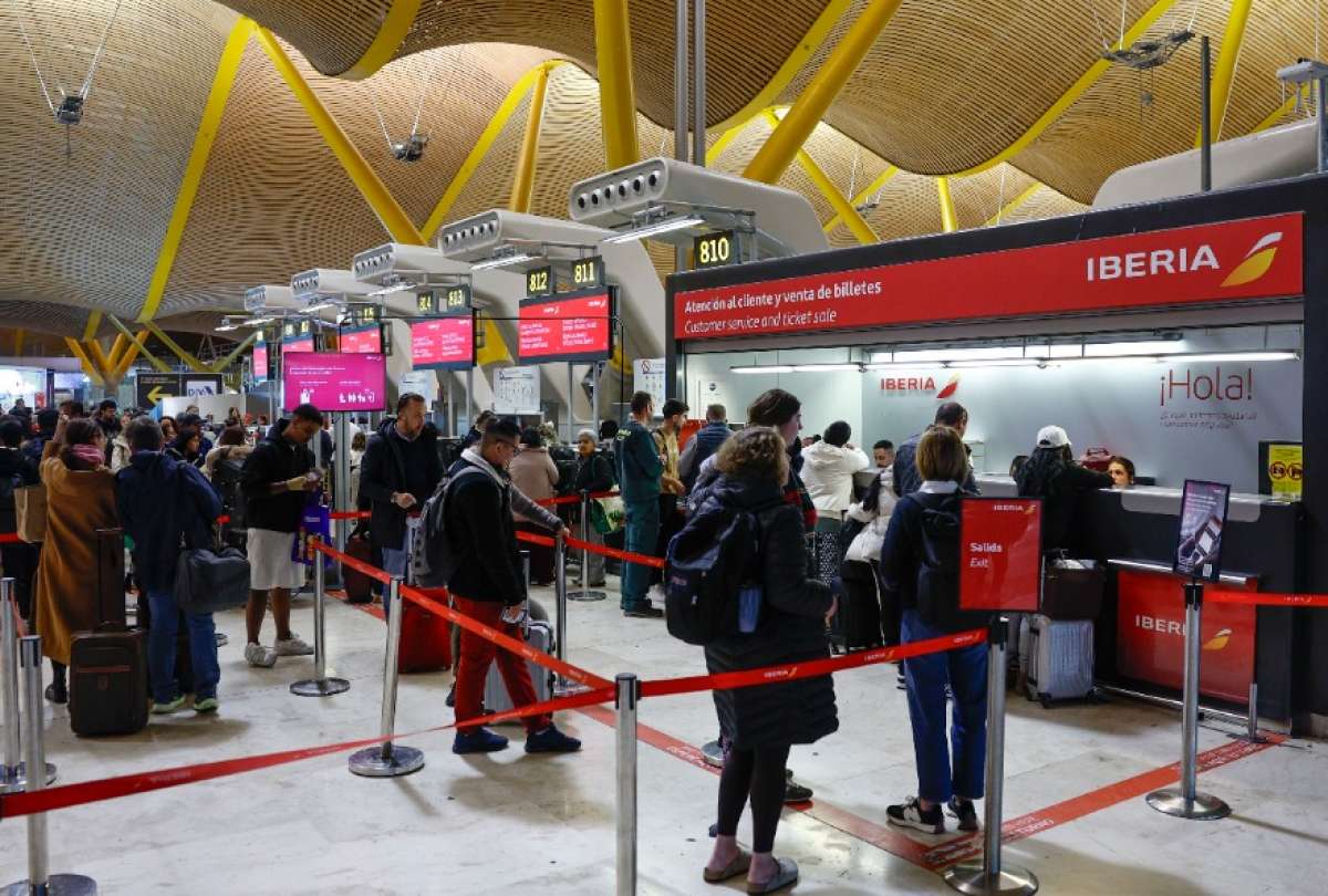 Iberia, Air Europa y Plus Ultra suspenden sus rutas a Caracas por motivos de seguridad.