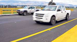 Esta carretera conecta a Cotopaxi con Pichincha y las provincias de la Sierra centro como Tungurahua, Chimborazo, Bol&iacute;var y otras de la Amazon&iacute;a. 