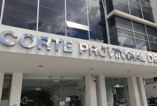 Corte de Pichincha revisa medidas cautelares de cinco procesados en el caso Pruebas PCR Quito